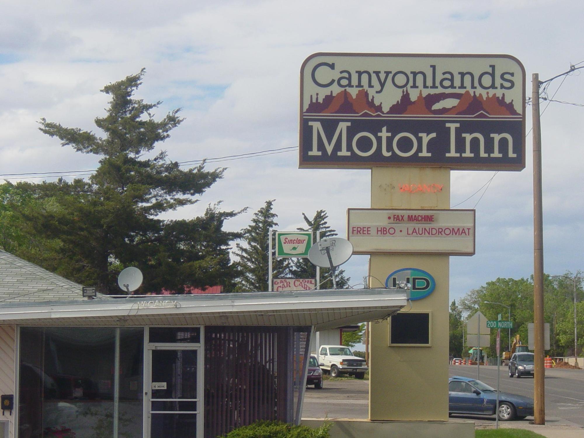 Canyonlands Motor Inn มอนติเชลโล ภายนอก รูปภาพ