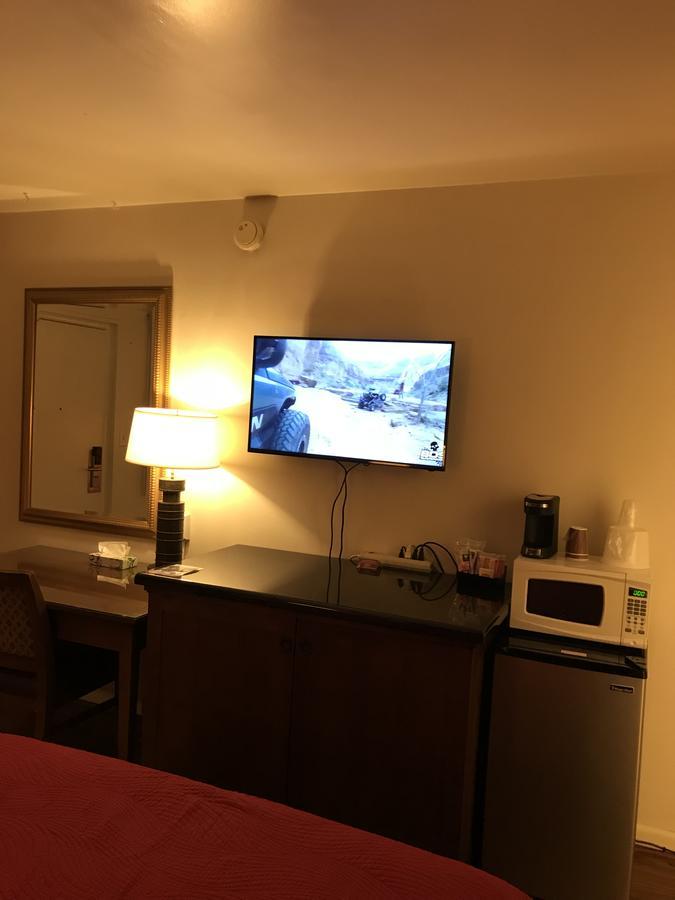 Canyonlands Motor Inn มอนติเชลโล ภายนอก รูปภาพ