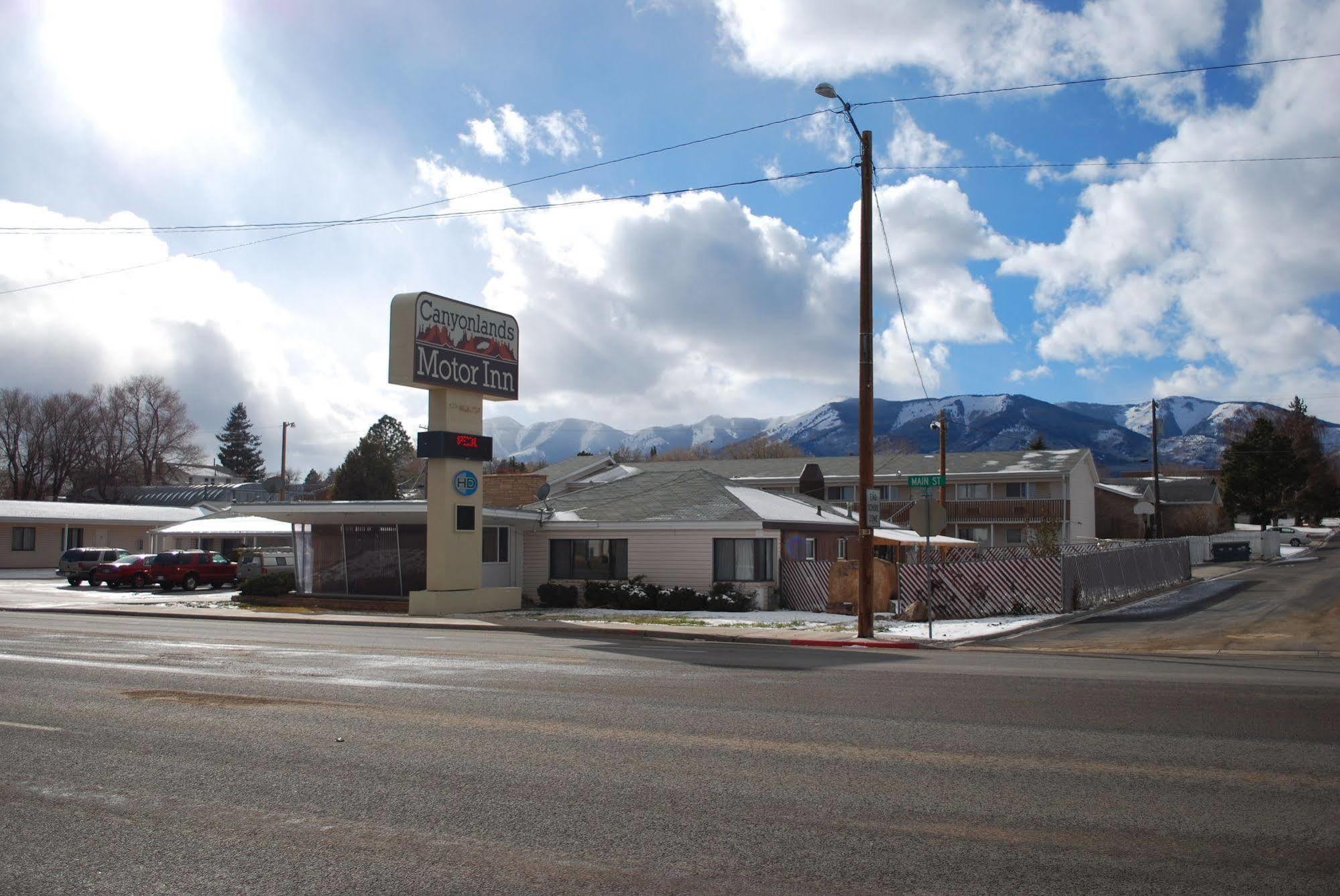 Canyonlands Motor Inn มอนติเชลโล ภายนอก รูปภาพ
